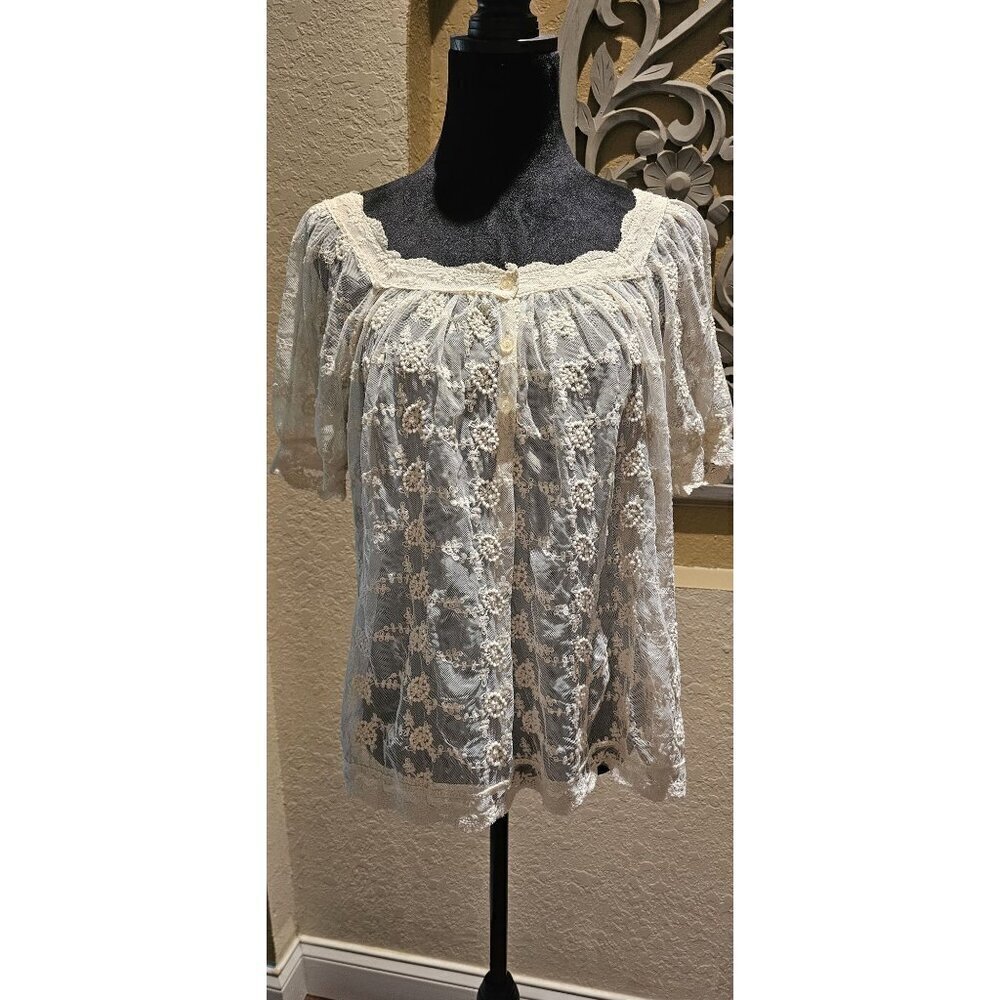 Ultra Pink Women's Whimsey Cottagecore Sheer Lace Floral Button-Front Blouse M